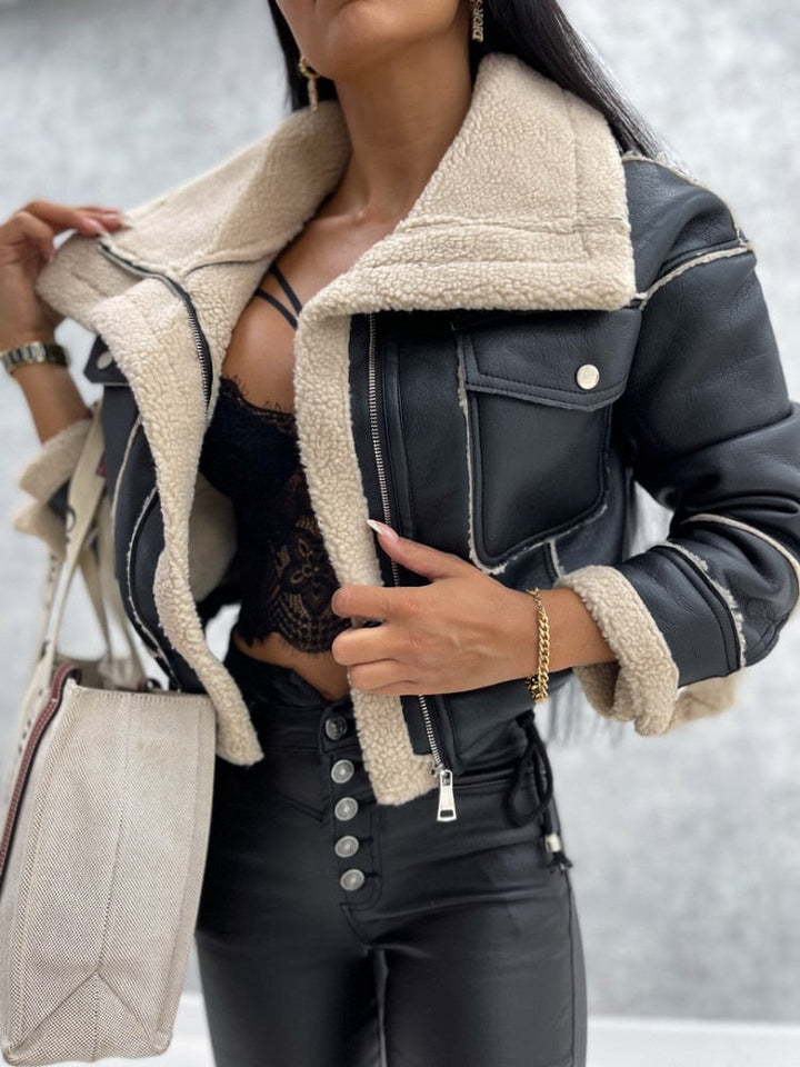 Zara I Stylish vegan leather jacket